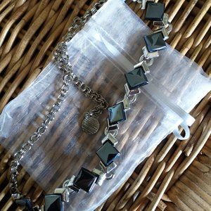 Hematite and silver necklace (short)